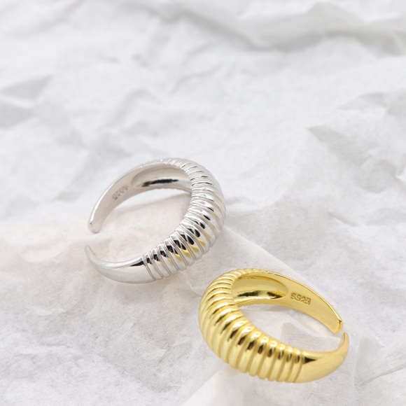 Rolli Ring - Picture 2 of 4